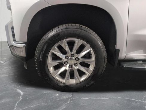 Used 2020 Chevrolet Silverado 1500 LTZ AWD/4WD image 32