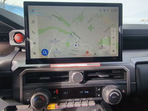 Used 2025 Toyota 4Runner TRD Off-Road Premium image 20