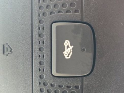 Used 2025 Cadillac XT5 Premium Luxury image 35