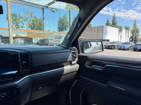 Used 2025 Chevrolet Silverado 1500 LT Trail Boss AWD/4WD image 20