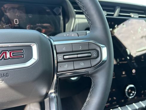 New 2026 GMC Terrain Elevation w/ Elevation Premium Package AWD/4WD image 21