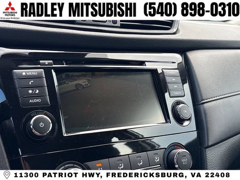 Used 2020 Nissan Rogue S AWD/4WD image 9