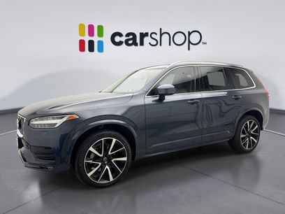 Used 2022 Volvo XC90 T6 Momentum w/ Climate Package