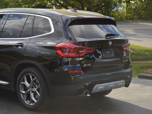 Used 2021 BMW X3 sDrive30i RWD image 3