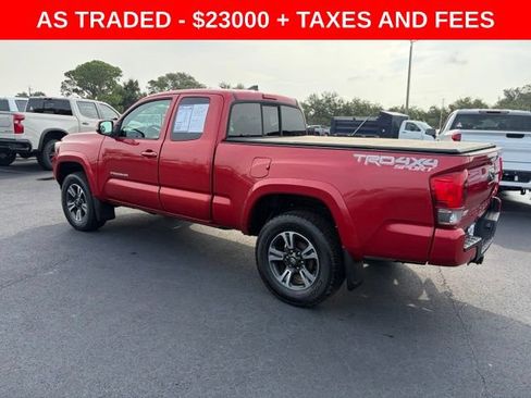 Used 2016 Toyota Tacoma TRD Sport w/ Towing Package AWD/4WD image 4