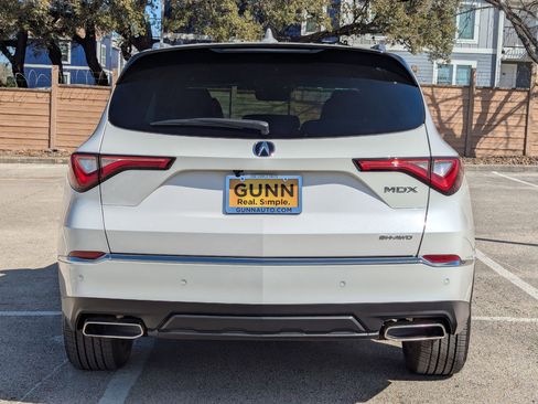 Certified 2023 Acura MDX SH-AWD w/ Advance Package image 5