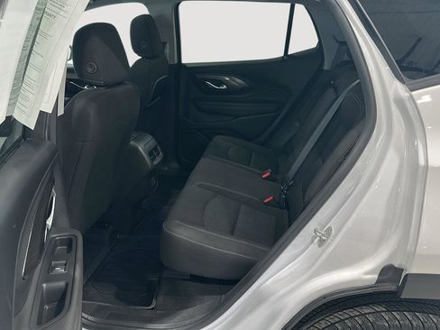 Used 2023 GMC Terrain SLE w/ Driver Convenience Package image 21