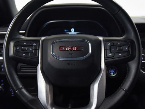 Used 2024 GMC Yukon SLE AWD/4WD image 32