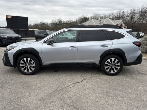 Certified 2025 Subaru Outback Limited image 5
