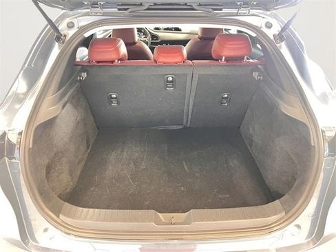 Used 2025 MAZDA CX-30 AWD 2.5 S w/ Preferred Package image 9