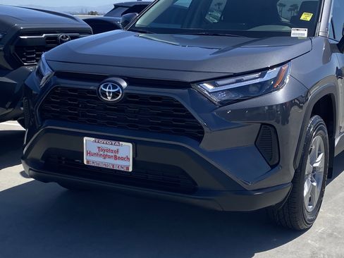 Certified 2025 Toyota RAV4 XLE w/ Convenience Package image 6