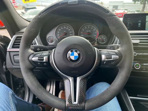 Used 2017 BMW M3 RWD image 44