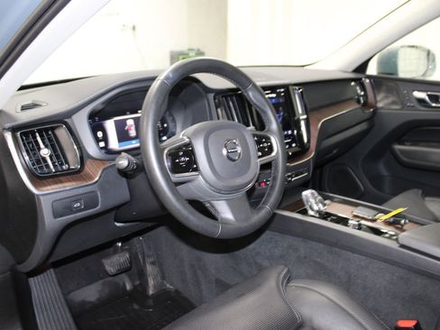 Used 2023 Volvo XC60 B6 Ultimate image 14