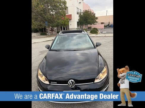Used 2017 Volkswagen Golf Alltrack S AWD/4WD image 12
