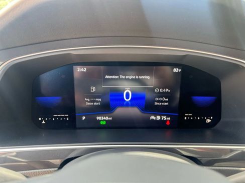 Used 2022 Volkswagen Tiguan SE FWD image 24