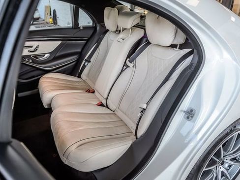 Used 2018 Mercedes-Benz S 560 4MATIC Sedan image 49