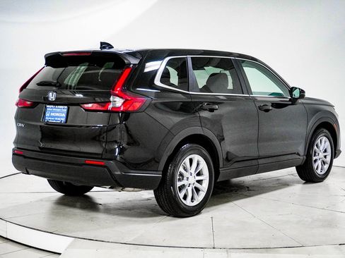 Certified 2025 Honda CR-V EX image 10
