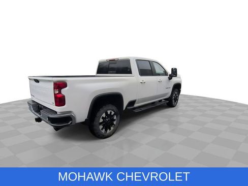Used 2020 Chevrolet Silverado 2500 LT w/ All Star Edition image 9