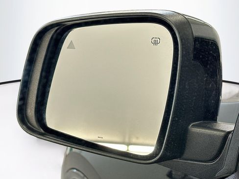 Used 2024 Dodge Durango GT image 16