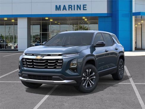 New 2026 Chevrolet Equinox LT w/ Safety and Technology Package image 6
