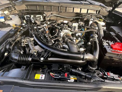 Used 2023 Ford Bronco Wildtrak image 29