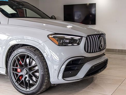 Used 2025 Mercedes-Benz GLE 63 AMG S image 3