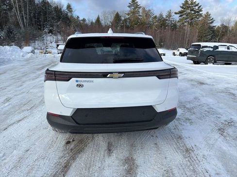 New 2026 Chevrolet Equinox EV LT w/ LPO, All-Weather Mat Package image 6