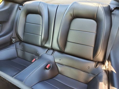 Used 2017 Ford Mustang GT Premium w/ Equipment Group 401A image 27