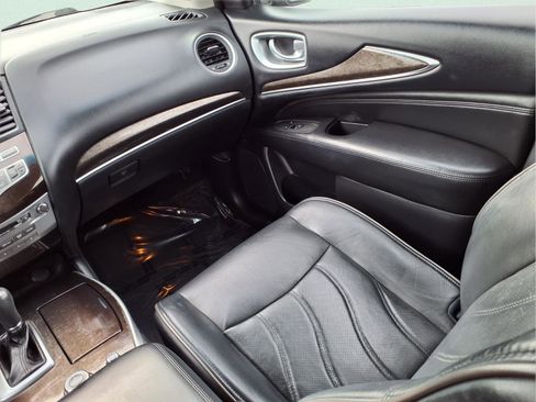 Used 2015 INFINITI QX60 Luxe w/ Premium Plus Package image 16