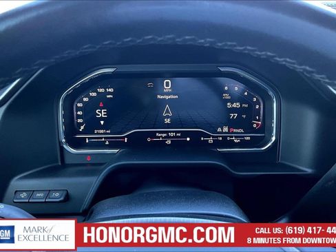Used 2025 GMC Sierra 3500 Denali Ultimate AWD/4WD image 14