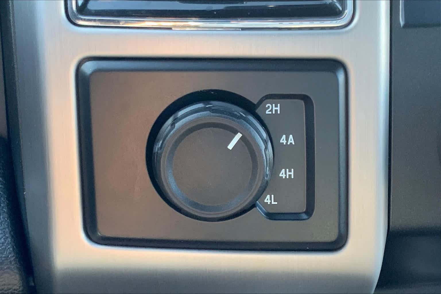 Used 2019 Ford F150 Platinum AWD/4WD image 28