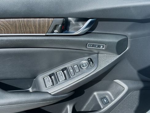 Certified 2020 Honda Accord EX-L image 16