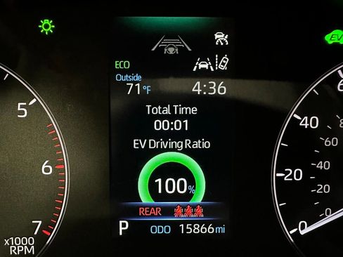 Used 2025 Toyota Corolla SE FWD image 24