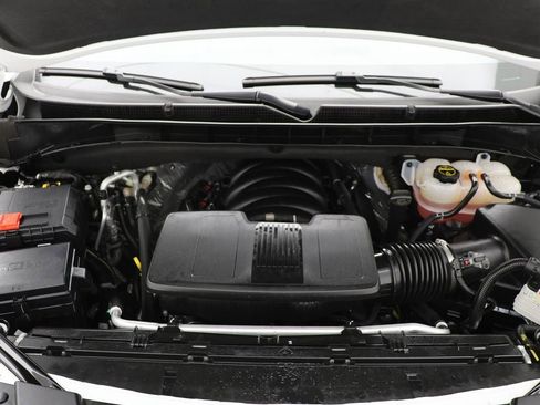 Used 2025 GMC Yukon XL Denali image 31