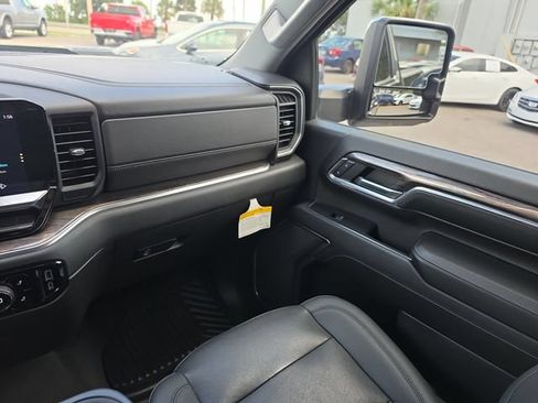 Used 2024 Chevrolet Silverado 2500 LTZ AWD/4WD image 10