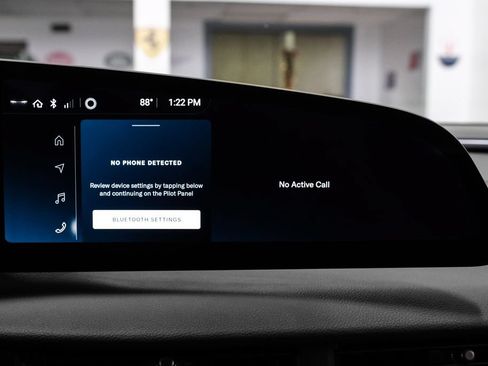 Used 2023 Lucid Air Touring AWD/4WD image 32