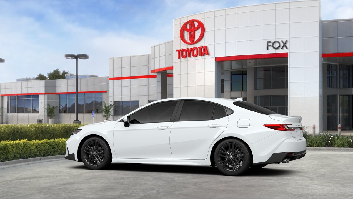New 2026 Toyota Camry SE FWD image 28