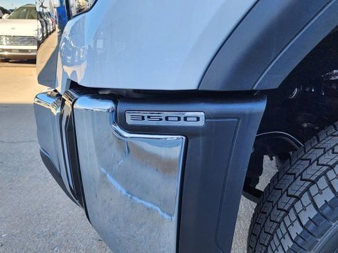 New 2026 GMC Sierra 3500 Pro image 11