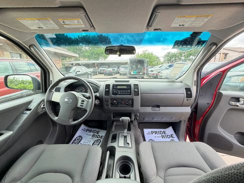 Used 2006 Nissan Frontier XE w/ (G01) XE Preferred Pkg RWD image 24