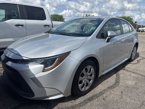 Used 2024 Toyota Corolla LE FWD image 1