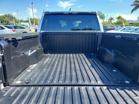 Used 2024 Toyota Tacoma SR5 RWD image 10
