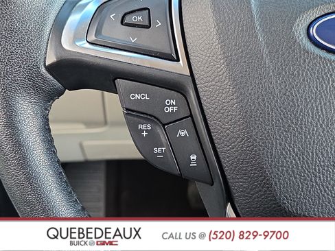 Used 2020 Ford Edge Titanium w/ Cargo Accessory Package AWD/4WD image 17