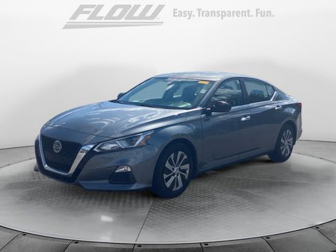 Used 2019 Nissan Altima 2.5 S FWD image 4