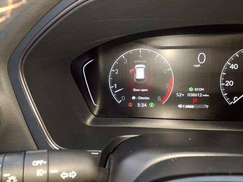 Used 2023 Honda Pilot TrailSport image 33