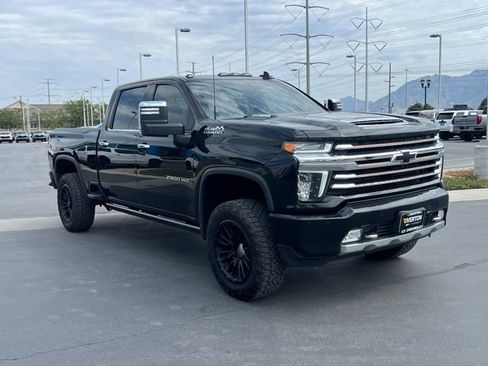 Used 2022 Chevrolet Silverado 2500 High Country w/ Z71 Off-Road Package AWD/4WD image 10