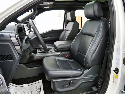 Used 2025 Ford F150 Lariat AWD/4WD image 10