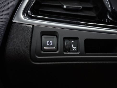 Used 2023 Cadillac XT6 Premium Luxury image 52