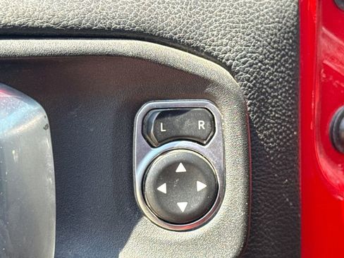 Used 2022 Jeep Gladiator Overland w/ Popular Equipment Package image 20