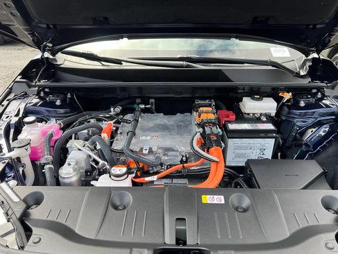 Certified 2026 Toyota bZ FWD image 40