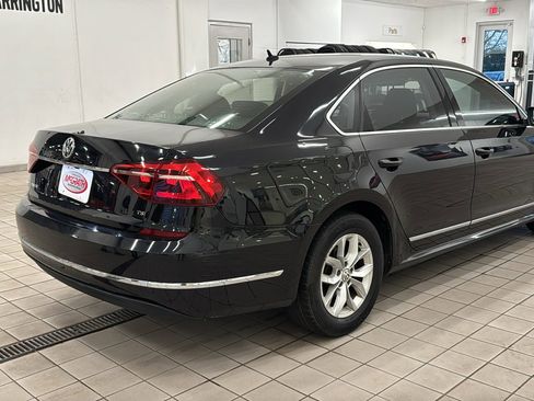 Used 2017 Volkswagen Passat 1.8T S FWD image 5
